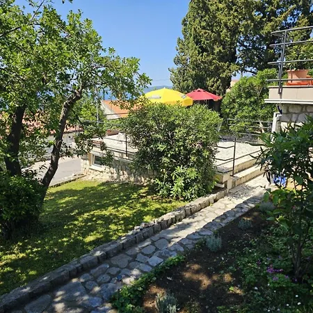Apartmán Blanka Nv - With Terrace, Grill And Parking *
